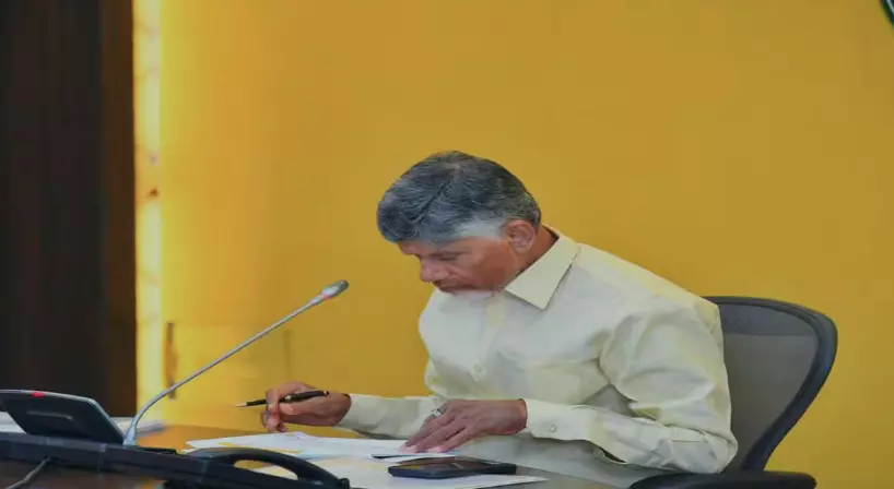 ఏపీ సీఎంఓలో ఏం జరుగుతోంది? ఏపీ సీఎంఓలో ఏం జరుగుతోంది?