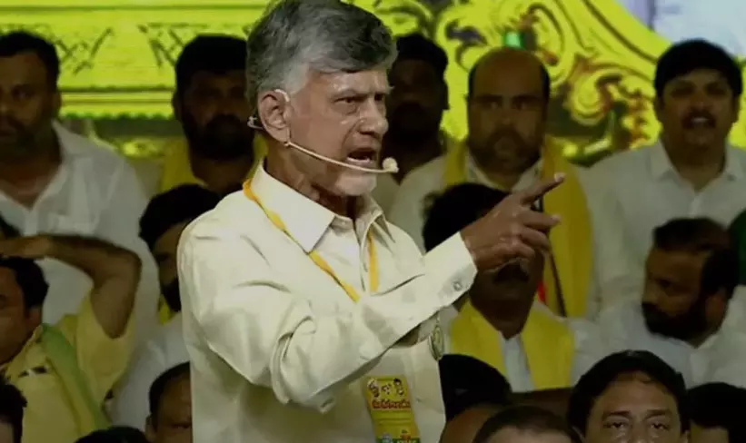 తెలుగుదేశంతోనే రాజకీయాల్లో సామాజిక న్యాయానికి నాంది: చంద్రబాబు తెలుగుదేశంతోనే రాజకీయాల్లో సామాజిక న్యాయానికి నాంది: చంద్రబాబు