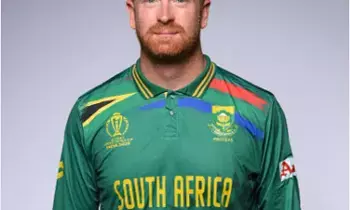 Heinrich Klaasen: ఇంటర్నేషనల్ క్రికెట్ కు గుడ్ బై చెప్పిన స్టార్ క్రికెటర్ Heinrich Klaasen: ఇంటర్నేషనల్ క్రికెట్ కు గుడ్ బై చెప్పిన స్టార్ క్రికెటర్