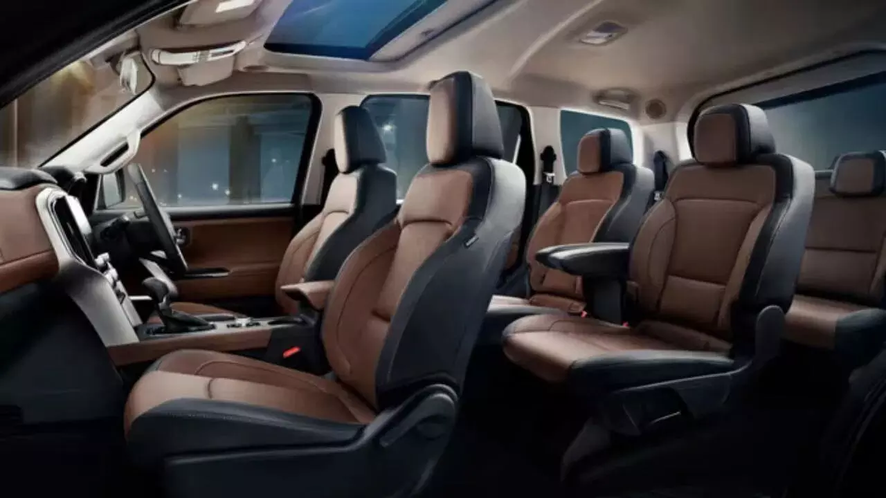 Mahindra Bolero : ల్యాండ్ రోవర్ డిఫెండర్ లుక్ లో కొత్త మహీంద్రా బొలెరో.. ఆగస్ట్ 15న కాన్సెప్ట్ వెర్షన్ ఆవిష్కరణ Mahindra Bolero : ల్యాండ్ రోవర్ డిఫెండర్ లుక్ లో కొత్త మహీంద్రా బొలెరో.. ఆగస్ట్ 15న కాన్సెప్ట్ వెర్షన్ ఆవిష్కరణ