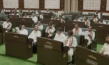 కాంగ్రెస్‌లో కేబినెట్‌ ప్రకంపనలు - సీనియర్ల బుజ్జగింపులు