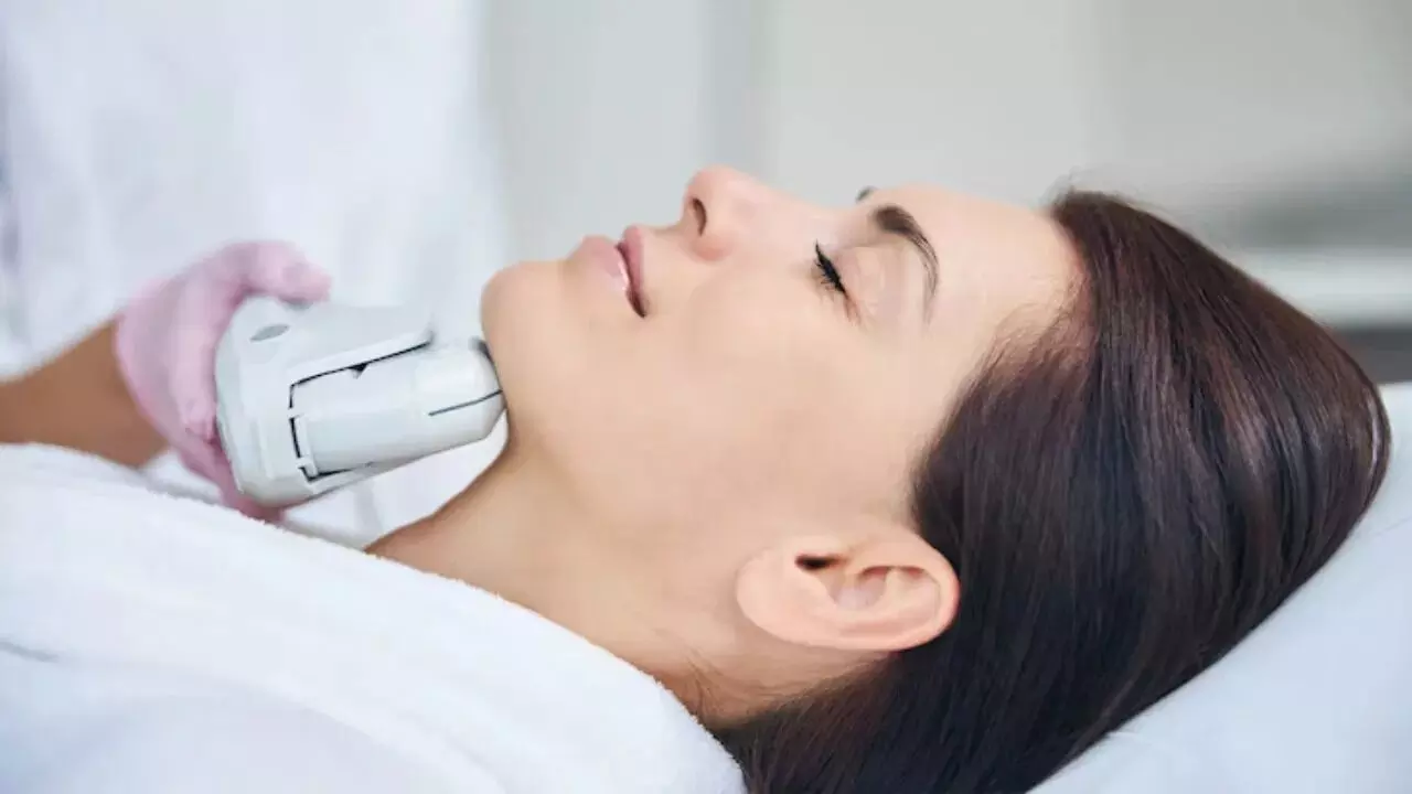 Health: అవాంఛిత వెంట్రుకలతో ఇబ్బంది పడుతున్నారా..? ఈ టీ తాగండి Health: అవాంఛిత వెంట్రుకలతో ఇబ్బంది పడుతున్నారా..? ఈ టీ తాగండి