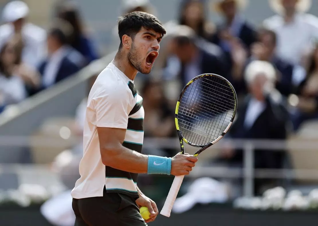 Tennis: టెన్నిస్ చరిత్రలోనే తొలిసారి..ఎవరీ అల్కరాజ్..? Tennis: టెన్నిస్ చరిత్రలోనే తొలిసారి..ఎవరీ అల్కరాజ్..?