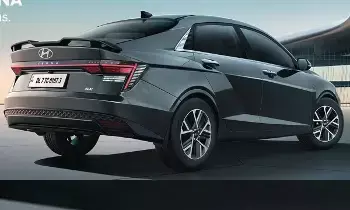 Hyundai Verna SX+: హ్యుందాయ్ వెర్నాలో కొత్త మెరుపు..ప్రీమియం ఫీచర్లు, అదిరిపోయే ధర! Hyundai Verna SX+: హ్యుందాయ్ వెర్నాలో కొత్త మెరుపు..ప్రీమియం ఫీచర్లు, అదిరిపోయే ధర!