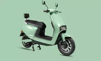 Electric Scooters : లైట్ వెయిట్, అదిరిపోయే రేంజ్.. మహిళల కోసం రూ.62వేల లోపు బెస్ట్ ఎలక్ట్రిక్ స్కూటర్లు ఇవే Electric Scooters : లైట్ వెయిట్, అదిరిపోయే రేంజ్.. మహిళల కోసం రూ.62వేల లోపు బెస్ట్ ఎలక్ట్రిక్ స్కూటర్లు ఇవే