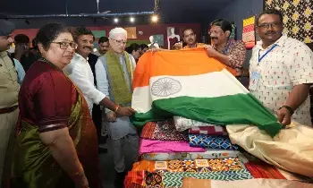 Pochampally: పోచంపల్లి సందర్శించిన గవర్నర్ జిష్ణు దేవ్ వర్మ