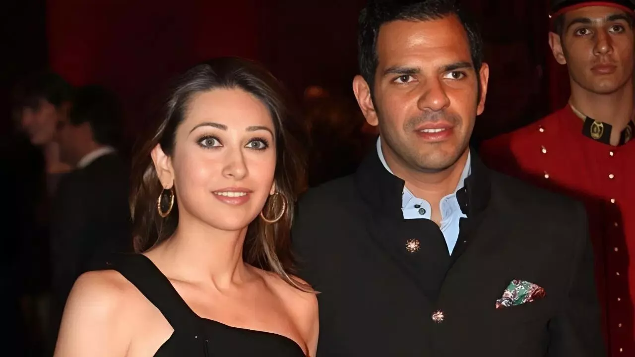 Sanjay Kapur: బిజినెస్ ప్రపంచంలో కింగ్ అయినా.. ఆ కల నెరవేరకుండానే కన్నుమూసిన కరిష్మా మాజీ భర్త Sanjay Kapur: బిజినెస్ ప్రపంచంలో కింగ్ అయినా.. ఆ కల నెరవేరకుండానే కన్నుమూసిన కరిష్మా మాజీ భర్త