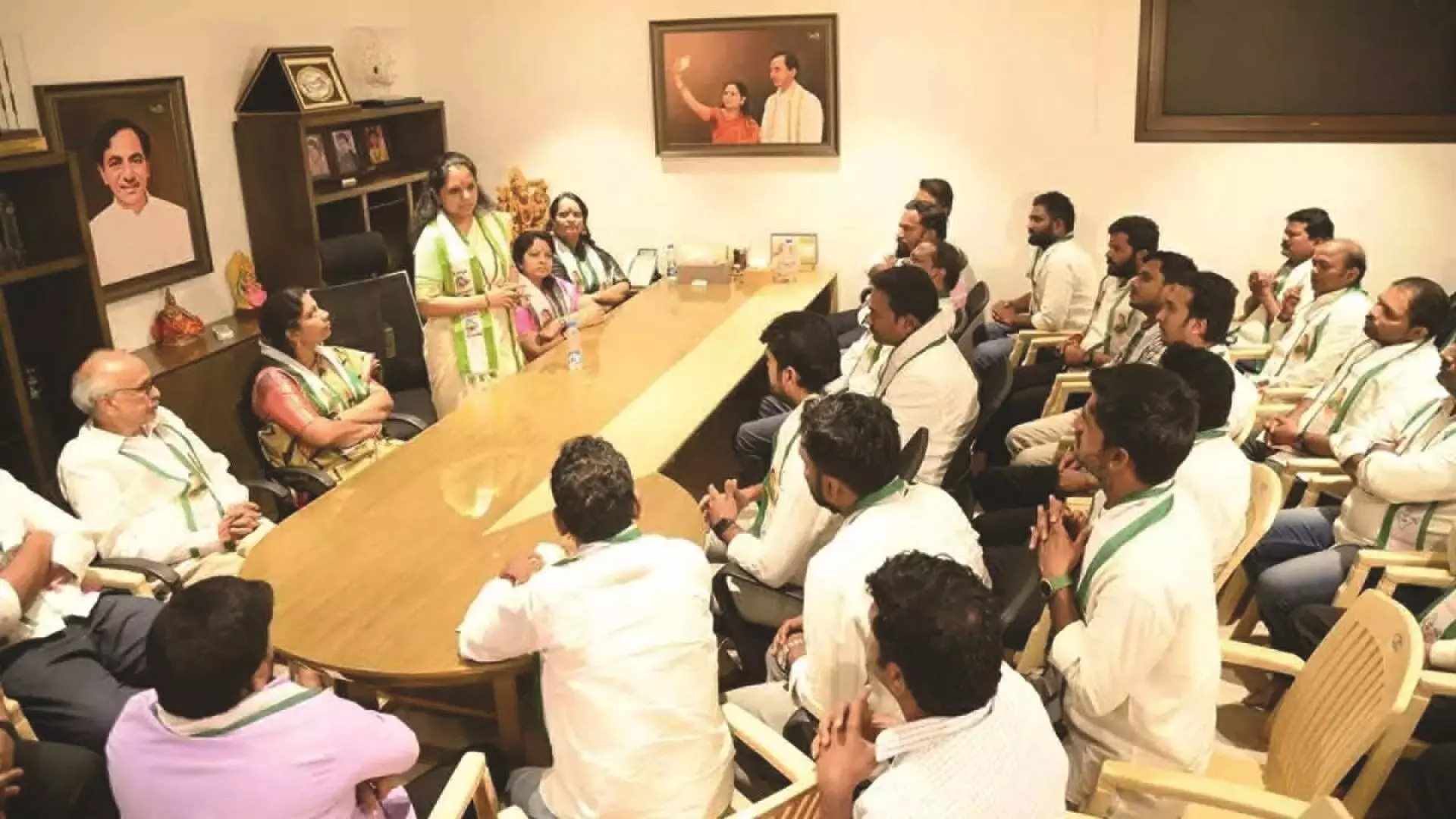 తెలంగాణ జాగృతి ఆధ్వర్యంలో జూలై 17న రైలురోకో తెలంగాణ జాగృతి ఆధ్వర్యంలో జూలై 17న రైలురోకో