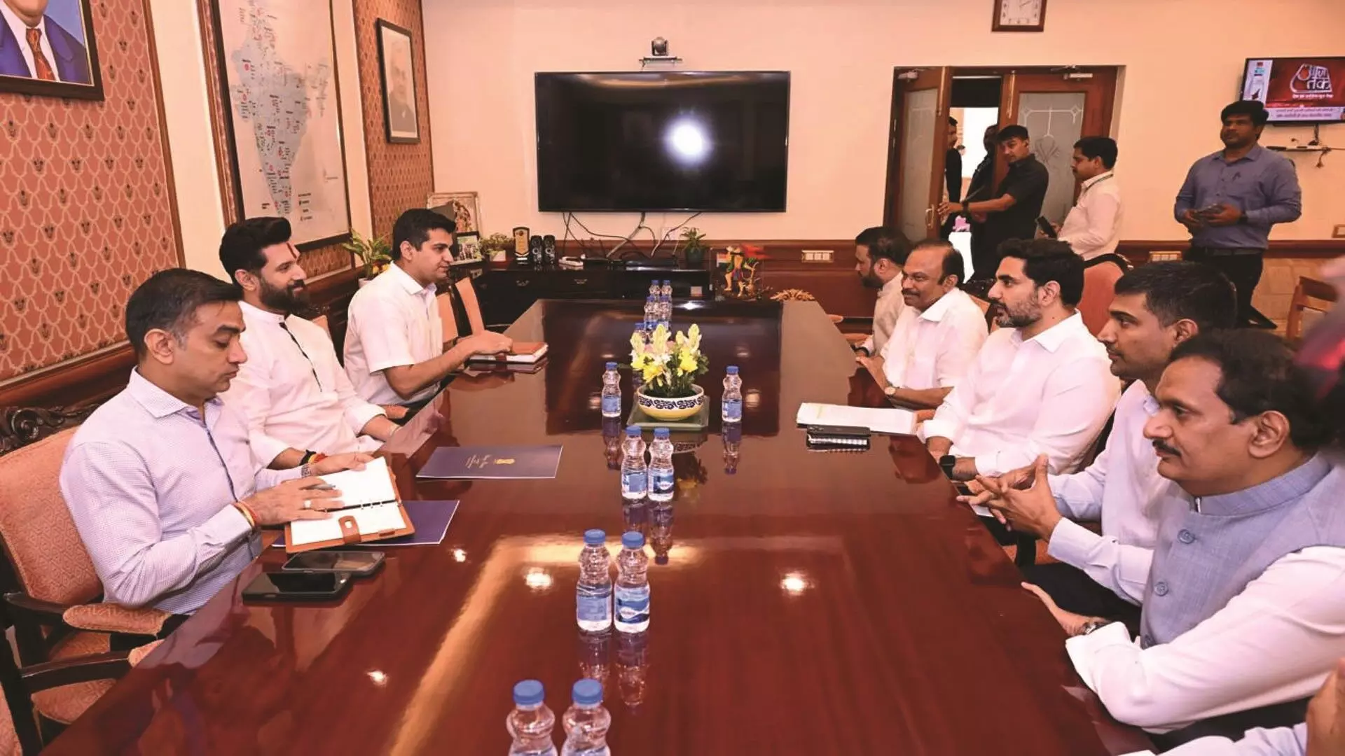 రాయలసీమలో ఫుడ్ ప్రాసెసింగ్ యూనిట్ల అభివృద్ధికి సహకరించండి రాయలసీమలో ఫుడ్ ప్రాసెసింగ్ యూనిట్ల అభివృద్ధికి సహకరించండి
