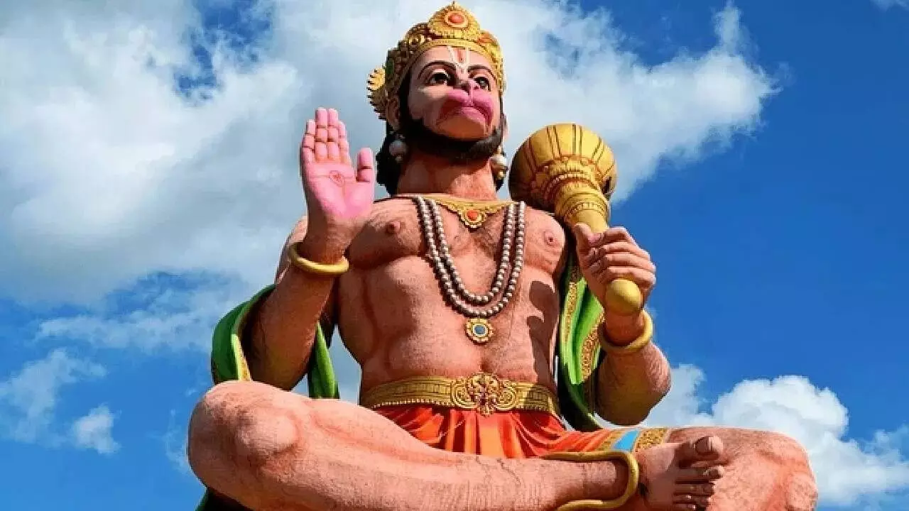 Lord Hanumans Blessings: మంగళవారం ఇవి కనిపిస్తే హనుమంతుడి ఆశీస్సులు ఉన్నట్లే.. Lord Hanumans Blessings: మంగళవారం ఇవి కనిపిస్తే హనుమంతుడి ఆశీస్సులు ఉన్నట్లే..