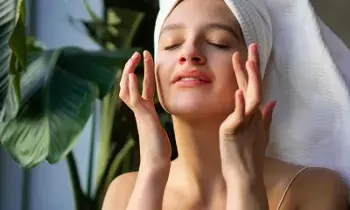 Pimples and Dark Spots: మొటిమలు, నల్లటి మచ్చలకు ఇంట్లోనే పరిష్కారం Pimples and Dark Spots: మొటిమలు, నల్లటి మచ్చలకు ఇంట్లోనే పరిష్కారం