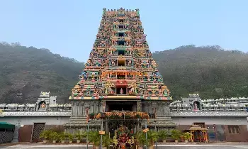 Highlights of Vijayawada Kanaka Durga: శివలీలలు, శక్తి మహిమలు .. విజయవాడ కనకదుర్గ విశేషాలివే! Highlights of Vijayawada Kanaka Durga: శివలీలలు, శక్తి మహిమలు .. విజయవాడ కనకదుర్గ విశేషాలివే!