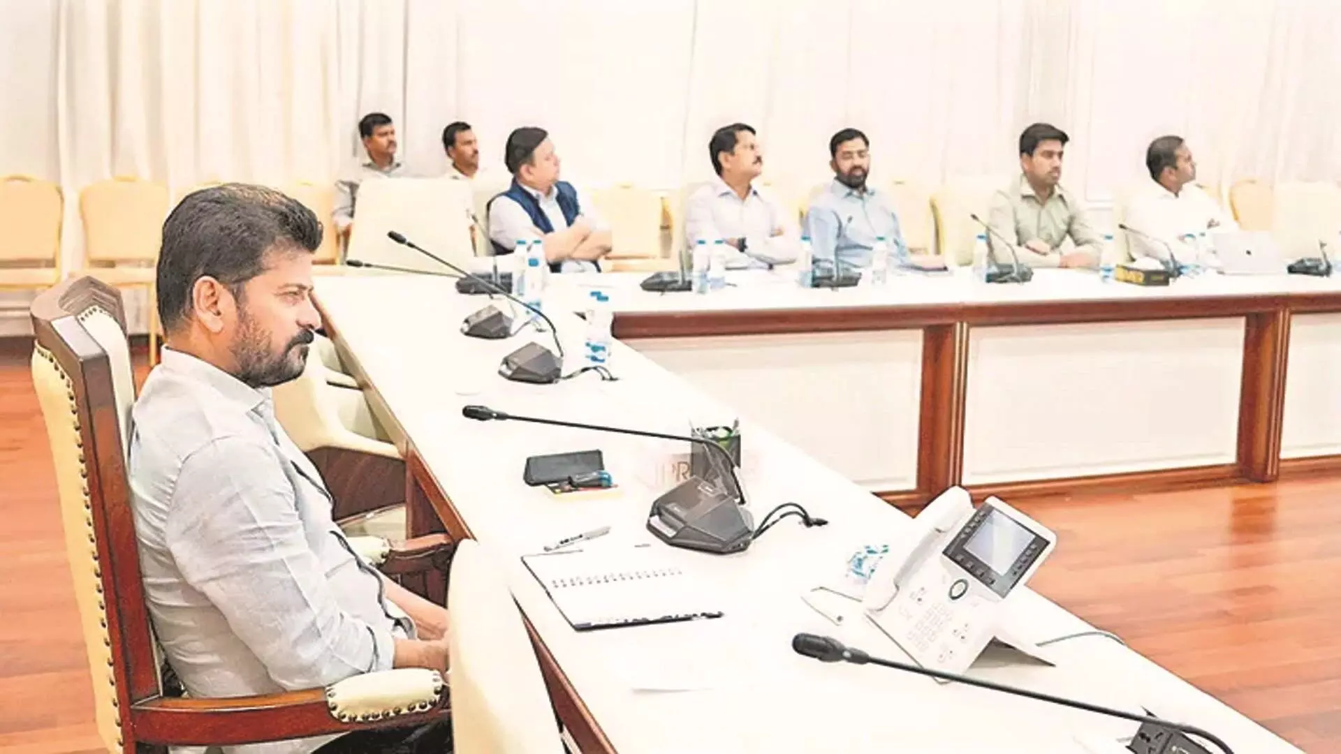 పాతికేళ్ళకు ప్రణాళికలు సిద్దం చేయండి పాతికేళ్ళకు ప్రణాళికలు సిద్దం చేయండి