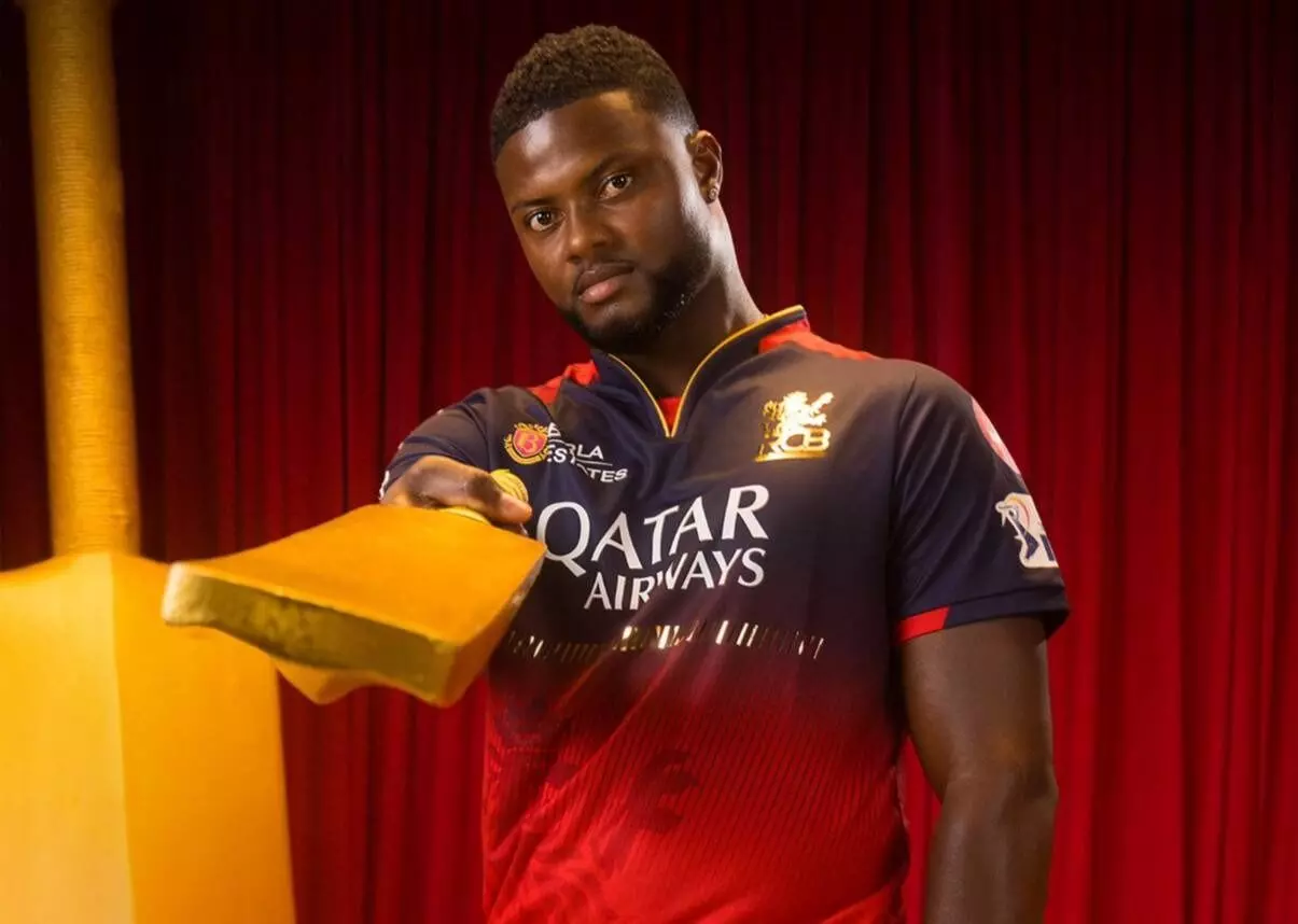 RCB Player: మేజర్ టోర్నీలో RCB ప్లేయర్ విధ్వంసం RCB Player: మేజర్ టోర్నీలో RCB ప్లేయర్ విధ్వంసం