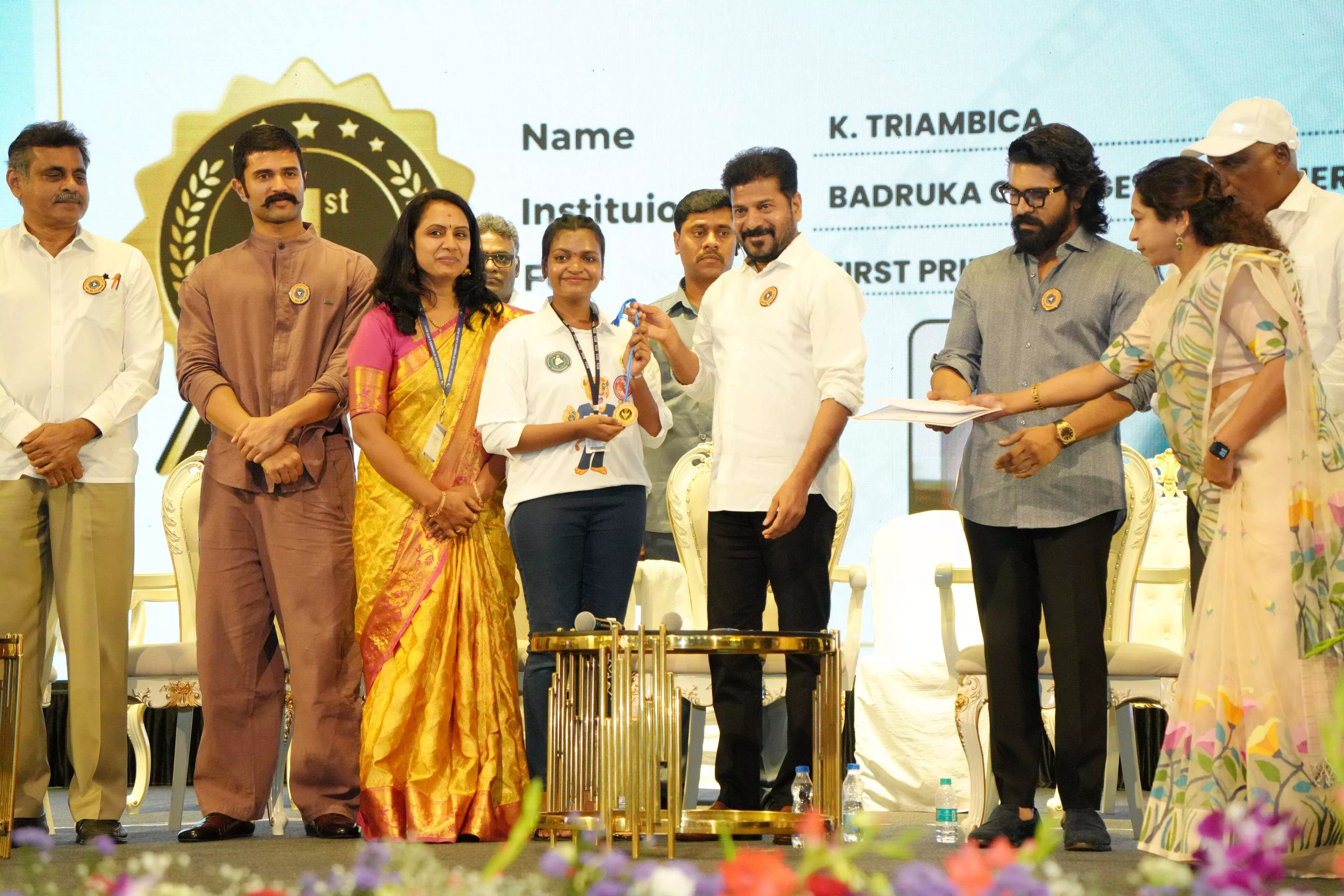 డ్రగ్స్, గంజాయిలకు తెలంగాణను వేదిక కానివ్వను డ్రగ్స్, గంజాయిలకు తెలంగాణను వేదిక కానివ్వను