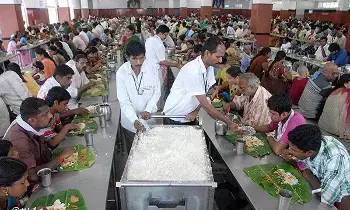 TTD Annadanam: నిరంతర యజ్ఞంగా టీటీడీ అన్నప్రసాద వితరణ TTD Annadanam: నిరంతర యజ్ఞంగా టీటీడీ అన్నప్రసాద వితరణ