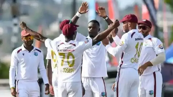 West Indies Cricketer: వెస్టిండీస్ క్రికెటర్ పై 11 మంది మహిళలు లైంగిక వేధింపుల ఆరోపణలు West Indies Cricketer: వెస్టిండీస్ క్రికెటర్ పై 11 మంది మహిళలు లైంగిక వేధింపుల ఆరోపణలు