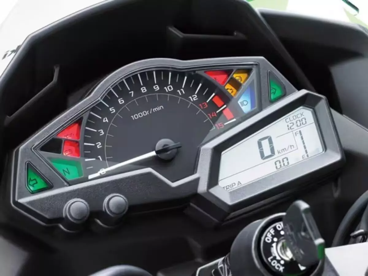 Anzen Kawasaki : జులై తొలి రోజే అదిరిపోయే గుడ్ న్యూస్.. ఈ బైక్పై రూ.84,000 డిస్కౌంట్ Anzen Kawasaki : జులై తొలి రోజే అదిరిపోయే గుడ్ న్యూస్.. ఈ బైక్పై రూ.84,000 డిస్కౌంట్