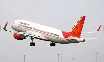 Airfares : భారీగా పెరిగిన జెట్ ఫ్యూయెల్ ధరలు.. విమాన ప్రయాణం ఖరీదు కానుందా?
