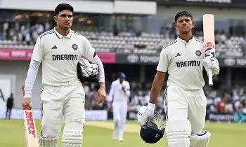 Gill-Jaiswal: అదరగొట్టిన గిల్,జైశ్వాల్ ..టీమిండియా స్కోర్ ఎంతంటే.?
