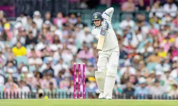 Shubman Gill: గిల్ వరుసగా సెంచరీలు.. శుభ్మాన్ రికార్డుల మోత Shubman Gill: గిల్ వరుసగా సెంచరీలు.. శుభ్మాన్ రికార్డుల మోత