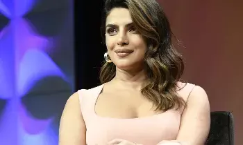 Priyanka Chopra: హిందీ సినిమాలు మిస్సవుతున్నా : ప్రియాంక చోప్రా