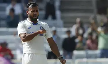 BOWLER AKASHDEEP : భారత టెస్ట్ క్రికెట్ ఆశాదీపం... ఆకాష్ దీప్