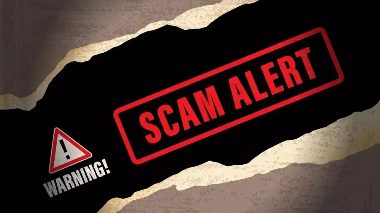 Scam Alert : తస్మాత్ జాగ్రత్త.. పీఎం మోదీ పేరుతో భారీ స్కాం.. రోజుకు రూ.1.25లక్షల లాభం అంతా అబద్ధమే Scam Alert : తస్మాత్ జాగ్రత్త.. పీఎం మోదీ పేరుతో భారీ స్కాం.. రోజుకు రూ.1.25లక్షల లాభం అంతా అబద్ధమే