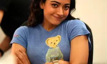 Rashmika: ఎనిమిదేళ్లుగా చాలా మిస్ అవుతున్నా : రష్మిక Rashmika: ఎనిమిదేళ్లుగా చాలా మిస్ అవుతున్నా : రష్మిక