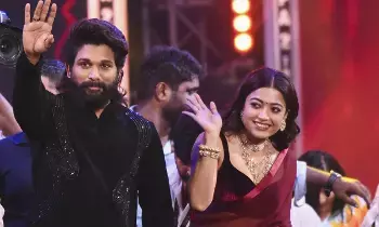 Hit Combo: మరోసారి హిట్ కాంబో  రిపీట్ !