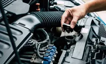Car Maintenance : మెకానిక్ లేకుండా మీ కారును మెరిసేలా చేయాలా.. ఈ టిప్స్ పాటించండి Car Maintenance : మెకానిక్ లేకుండా మీ కారును మెరిసేలా చేయాలా.. ఈ టిప్స్ పాటించండి