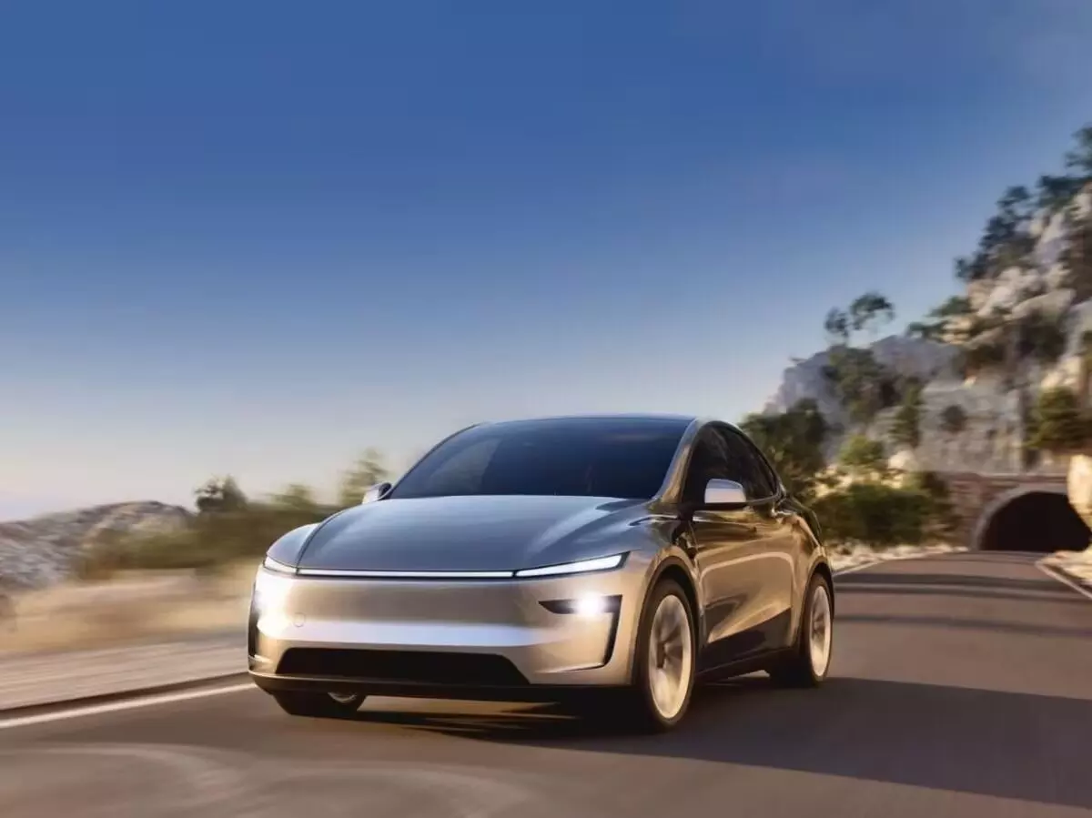 Tesla : టెస్లా కార్లు వచ్చేశాయ్.. కానీ ధరలు మాత్రం మామూలుగా లేవు! Tesla : టెస్లా కార్లు వచ్చేశాయ్.. కానీ ధరలు మాత్రం మామూలుగా లేవు!