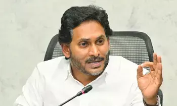 YS Jagan : చంద్రబాబు సర్కార్‌ రాష్ట్రంలో భయానక వాతావరణం సృష్టిస్తోంది