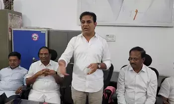KTR Revanth Reddy : మేడిగడ్డ బ్యారేజి మీద చర్చిద్దాం రా…!