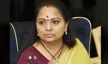 Mlc Kavita : బీసీ రిజర్వేషన్ల ఆర్డినెన్స్‌ సరైన చర్యే
