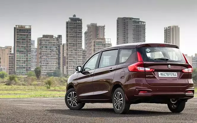 Maruti Suzuki Ertiga : ఇన్నోవా, కారెన్స్, స్కార్పియోలు కూడా దీని ముందు దిగదుడుపే.. ఈ నెలలో తక్కువ ధరకు కొనే ఛాన్స్ Maruti Suzuki Ertiga : ఇన్నోవా, కారెన్స్, స్కార్పియోలు కూడా దీని ముందు దిగదుడుపే.. ఈ నెలలో తక్కువ ధరకు కొనే ఛాన్స్