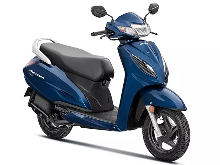 Honda Activa : స్కూటర్ల మార్కెట్లో కింగ్ యాక్టివా.. టాప్ 3 మోడళ్లు ఇవే! Honda Activa : స్కూటర్ల మార్కెట్లో కింగ్ యాక్టివా.. టాప్ 3 మోడళ్లు ఇవే!