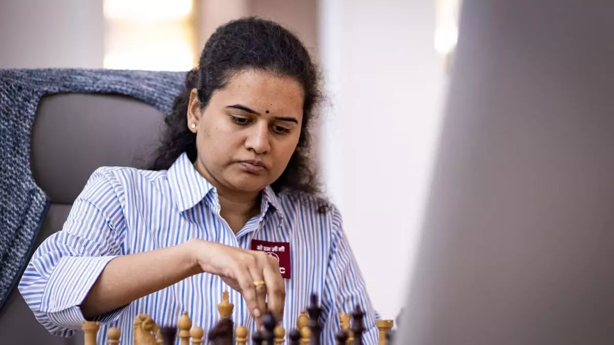 Koneru Humpy Reaches Final: ఫైనల్ కు కోనేరు హంపి..రేపే టైటిల్ ఫైట్ Koneru Humpy Reaches Final: ఫైనల్ కు కోనేరు హంపి..రేపే టైటిల్ ఫైట్