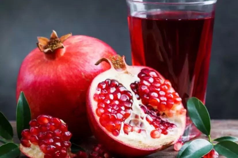 Refrigerate Pomegranates: దానిమ్మ పండ్లను ఫ్రిజ్లో పెట్టే ముందు ఇవి తెలుసుకోండి! Refrigerate Pomegranates: దానిమ్మ పండ్లను ఫ్రిజ్లో పెట్టే ముందు ఇవి తెలుసుకోండి!