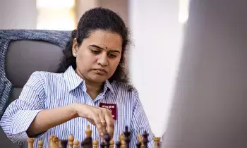 Koneru Humpy Reaches Final: ఫైనల్ కు కోనేరు హంపి..రేపే టైటిల్ ఫైట్ Koneru Humpy Reaches Final: ఫైనల్ కు కోనేరు హంపి..రేపే టైటిల్ ఫైట్