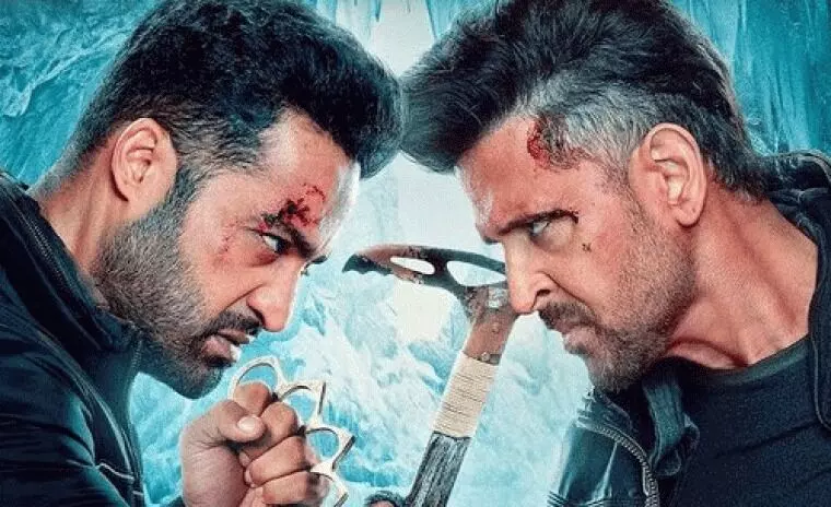War 2 Trailer: వార్ 2 ట్రైలర్.. హై ఓల్టేజ్ యాక్షన్ War 2 Trailer: వార్ 2 ట్రైలర్.. హై ఓల్టేజ్ యాక్షన్