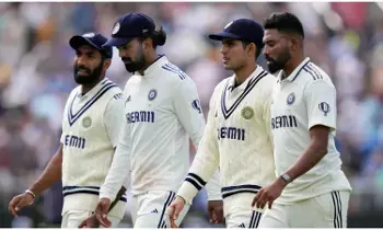 Team India in Trouble: కష్టాల్లో టీమిండియా..తొలిరోజు స్కోర్ ఎంతంటే.?