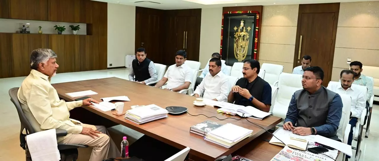సెప్టెంబర్ 1 నుంచి ఏపీలో కొత్త బార్ పాలసీ సెప్టెంబర్ 1 నుంచి ఏపీలో కొత్త బార్ పాలసీ