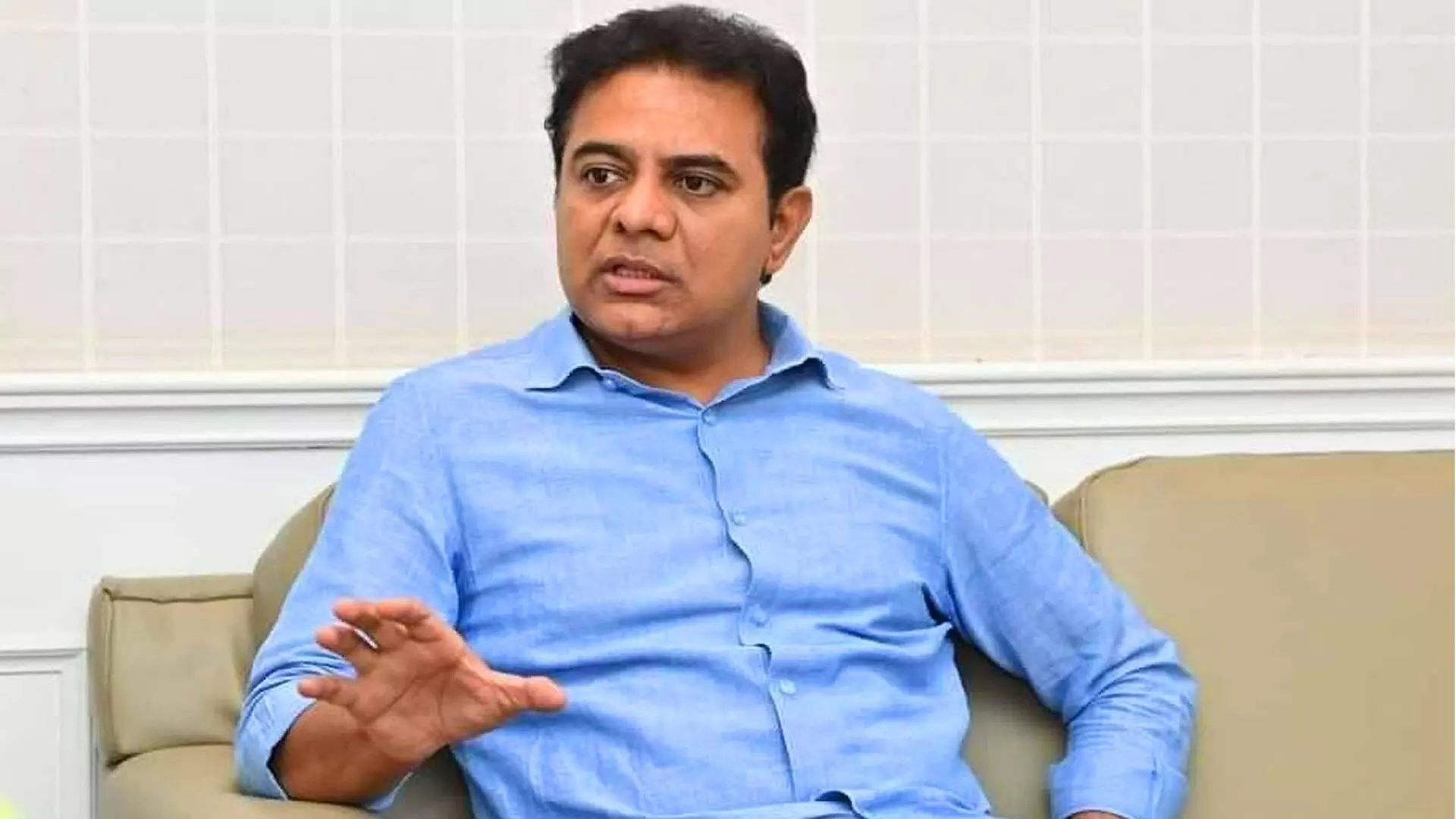 KTR On Hyderabad : హైడ్రాతో హైదరాబాద్ బ్రాండ్ ఇమేజ్ దెబ్బతీశారు KTR On Hyderabad : హైడ్రాతో హైదరాబాద్ బ్రాండ్ ఇమేజ్ దెబ్బతీశారు