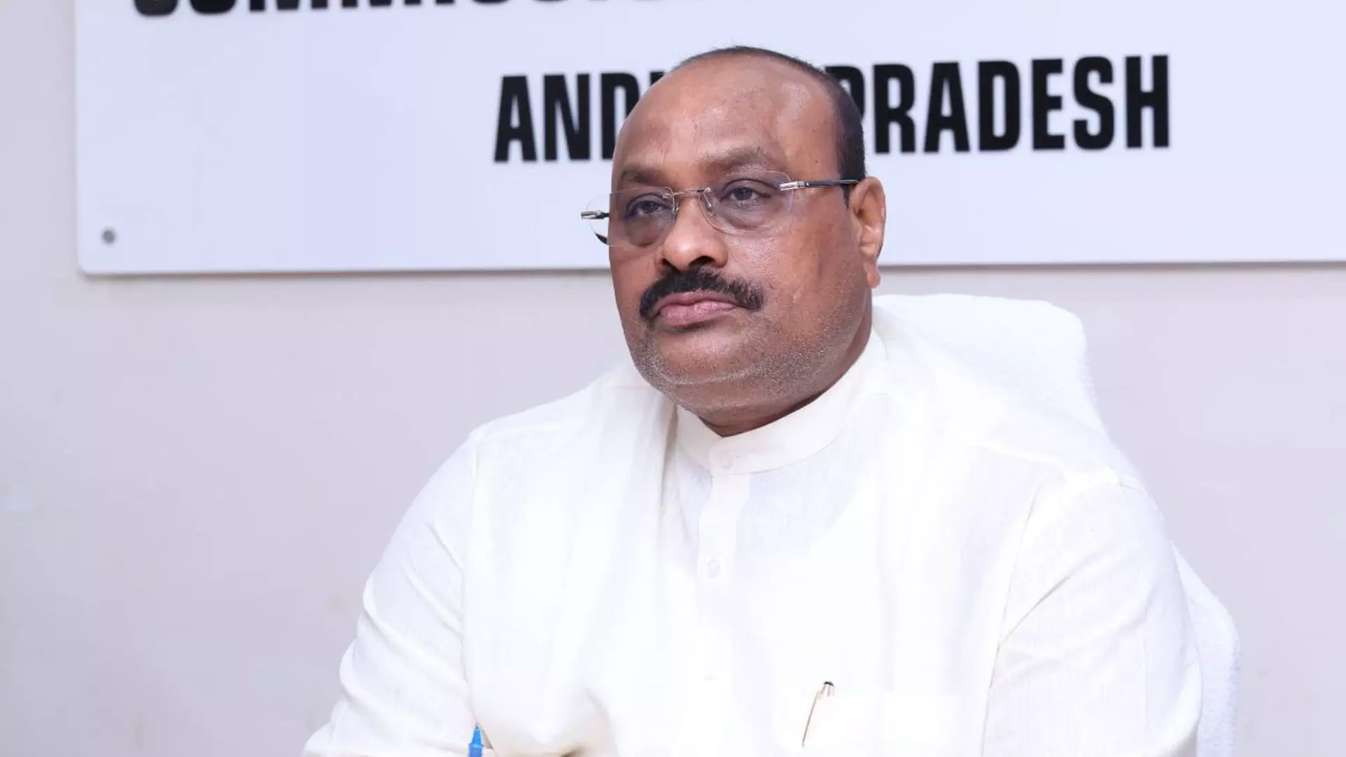 Minister Atchennaidu : ఎరువుల సరఫరా పెరిగేలా ప్రణాళిక రూపొందించాలి Minister Atchennaidu : ఎరువుల సరఫరా పెరిగేలా ప్రణాళిక రూపొందించాలి