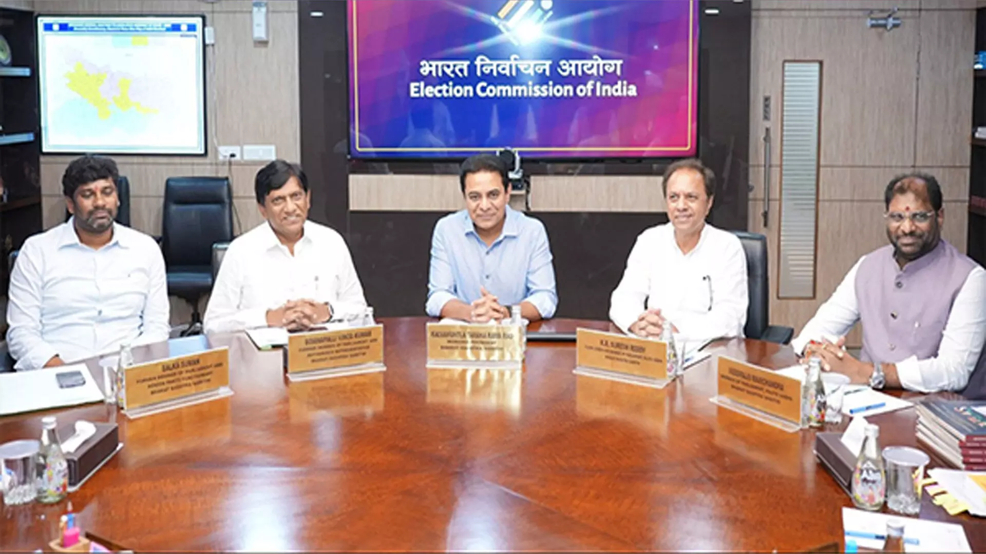 No EVM Only Ballet : ఈవీఎంలు వద్దు... బ్యాలెట్ విధానం మళ్లీ తీసుకురండి No EVM Only Ballet : ఈవీఎంలు వద్దు... బ్యాలెట్ విధానం మళ్లీ తీసుకురండి