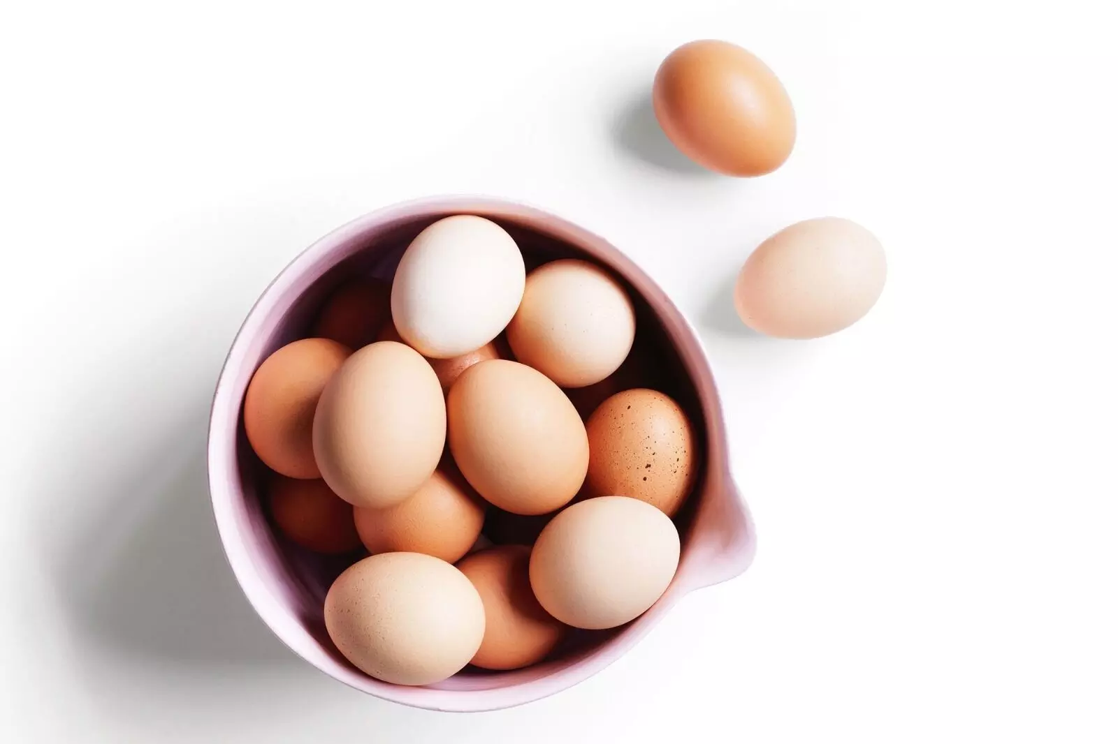 Eggs and Cholesterol: కొలెస్ట్రాల్ సమస్యలు ఉన్నవారు గడ్లు తినవచ్చా? Eggs and Cholesterol: కొలెస్ట్రాల్ సమస్యలు ఉన్నవారు గడ్లు తినవచ్చా?
