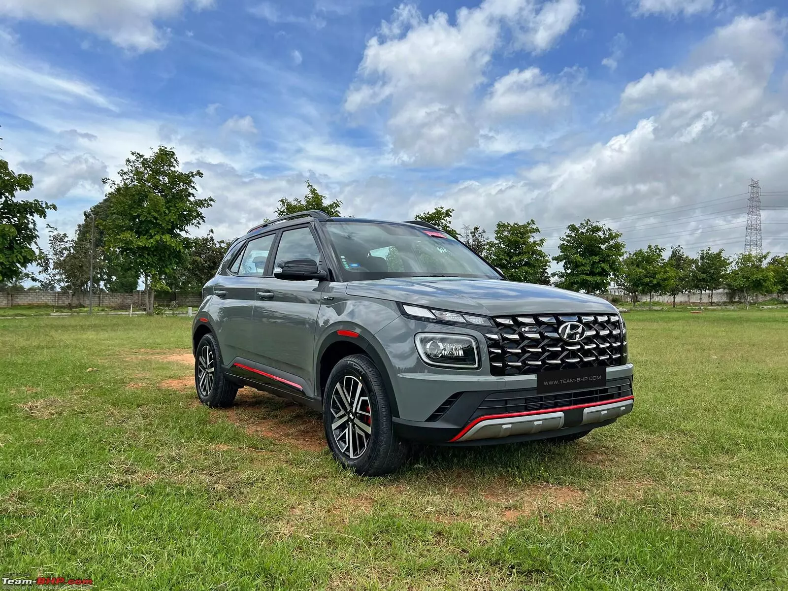 Hyundai Venue : హ్యుందాయ్ వెన్యూపై బంపర్ ఆఫర్.. రూ. 85,000 తగ్గింపు Hyundai Venue : హ్యుందాయ్ వెన్యూపై బంపర్ ఆఫర్.. రూ. 85,000 తగ్గింపు