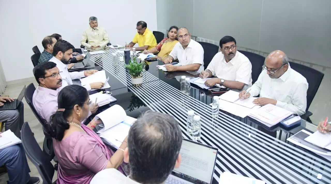 Andhrapradesh Rains : భారీ వర్షాల నేపథ్యంలో అప్రమత్తంగా ఉండండి Andhrapradesh Rains : భారీ వర్షాల నేపథ్యంలో అప్రమత్తంగా ఉండండి