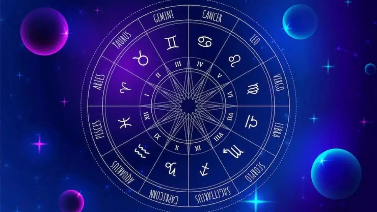 Zodiac Signs: ఈ రాశుల వారు ఎక్కువగా అసూయపడతారు Zodiac Signs: ఈ రాశుల వారు ఎక్కువగా అసూయపడతారు